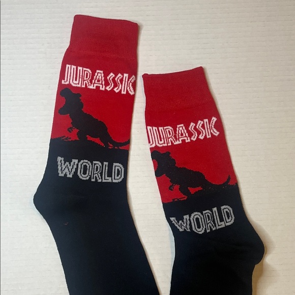 Jurassic World Park Socks NWT Red & Black - Picture 1 of 8